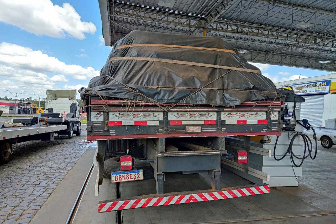 Volkswagen 24-280 E Constellation 6x2 - 17/17 10