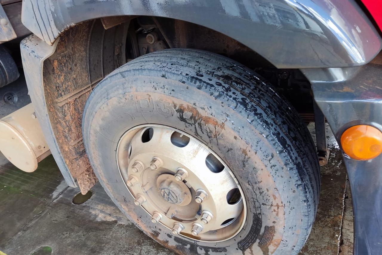 Volkswagen 24-280 E Constellation 6x2 - 17/17 13