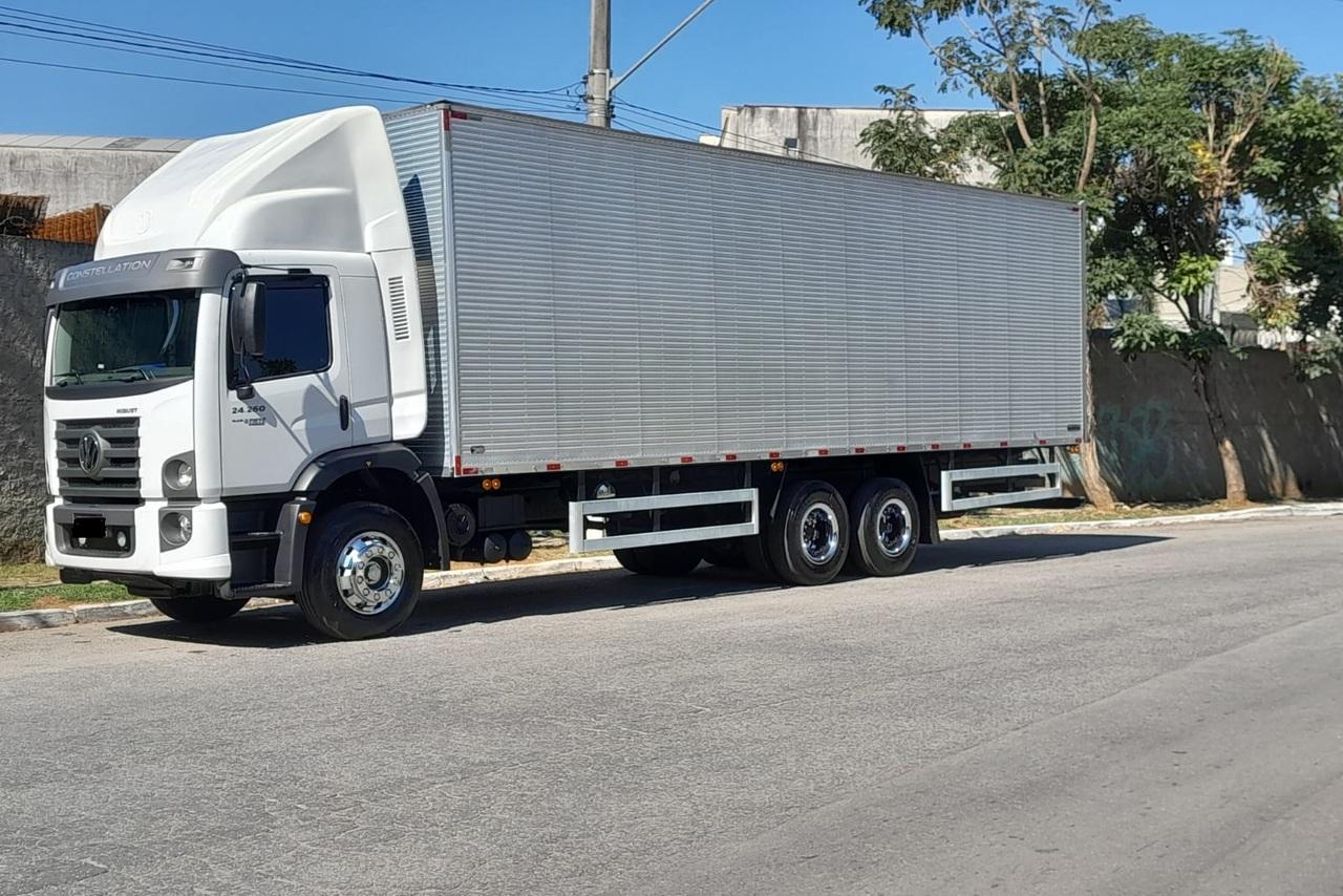 Volkswagen 24-260 Constellation 6x2 - 21/22 2
