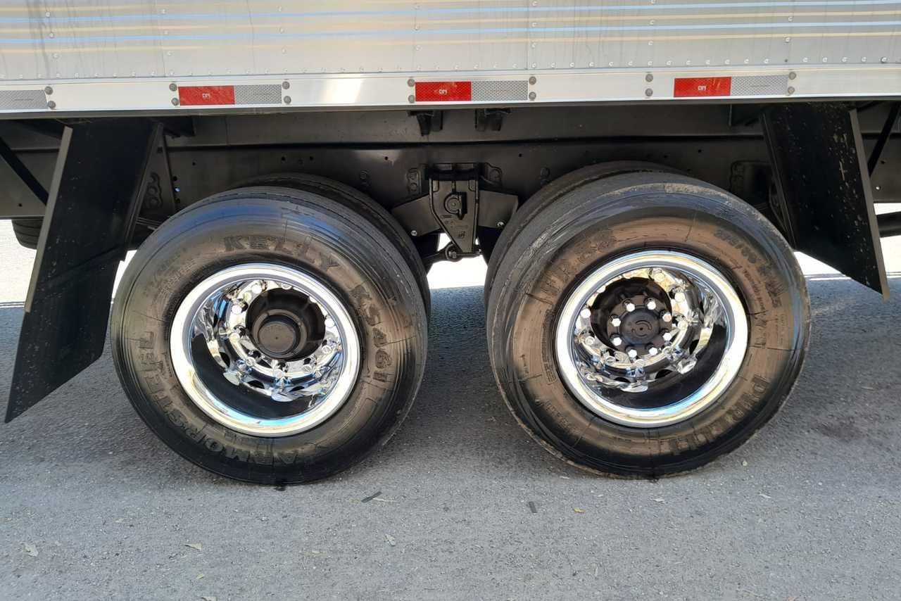 Volkswagen 24-260 Constellation 6x2 - 21/22 14