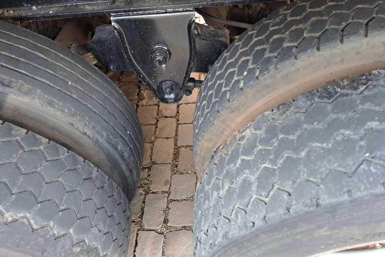 Scania 124 360 - 04/04 9