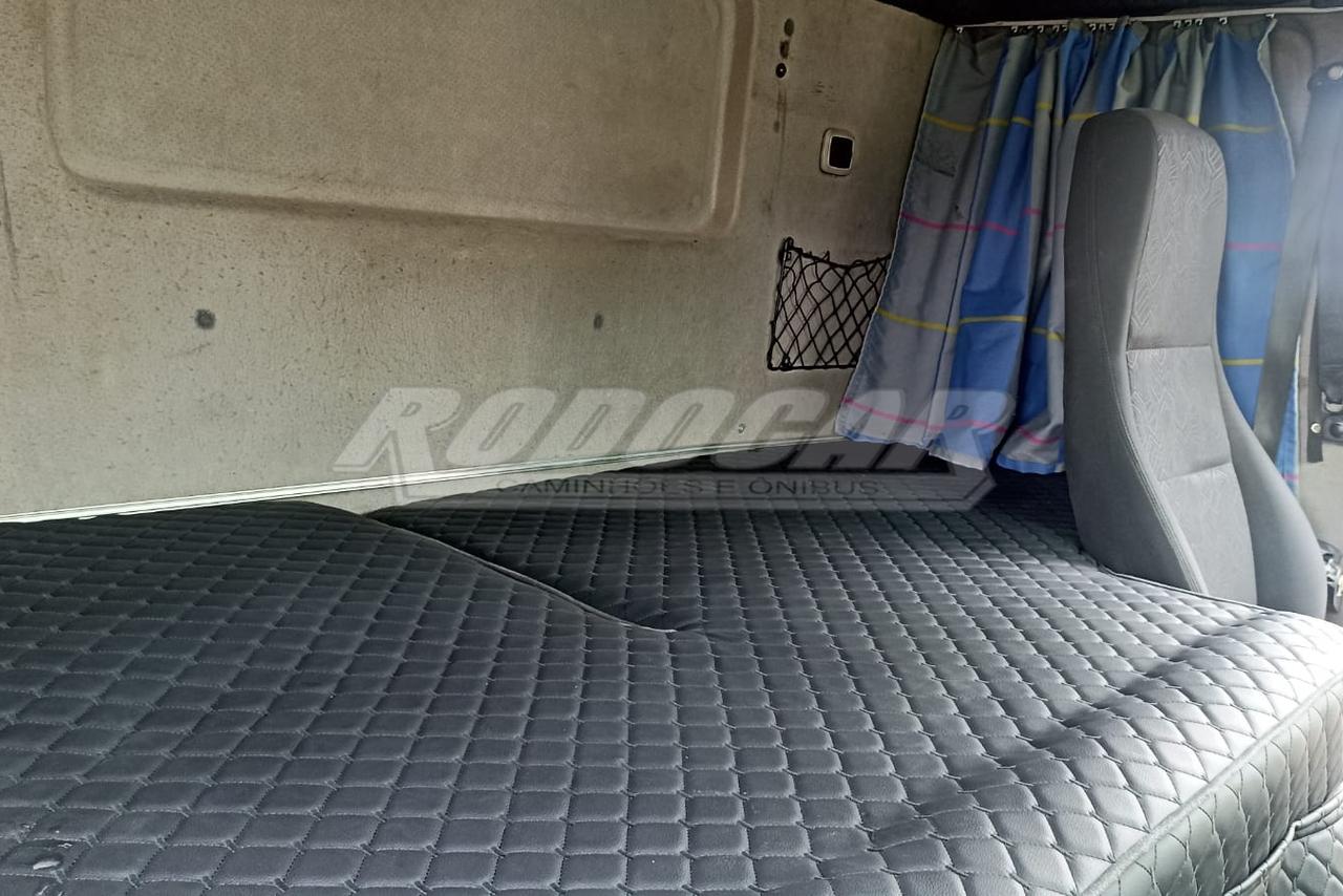 Volvo FH12 380 - 05/05 10