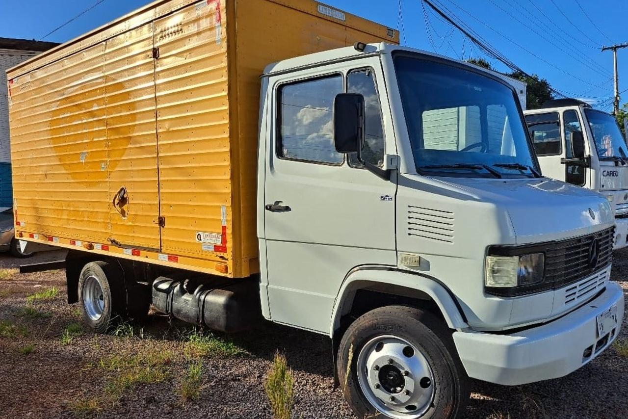 Mercedes Benz MB 710 - 05/05 8