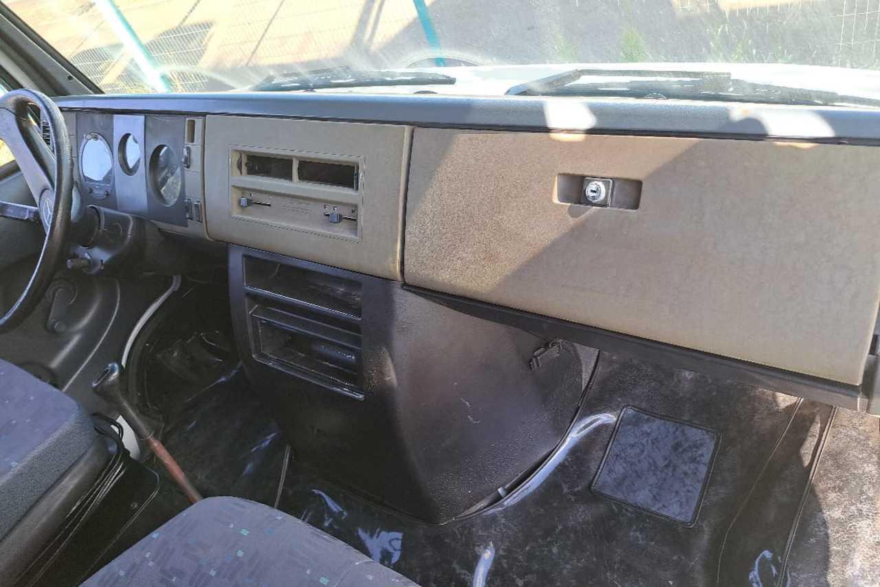 Mercedes Benz MB 710 - 05/05 17