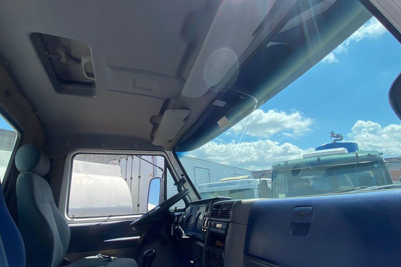 Volkswagen 15-180 E Constellation - 06/06 2