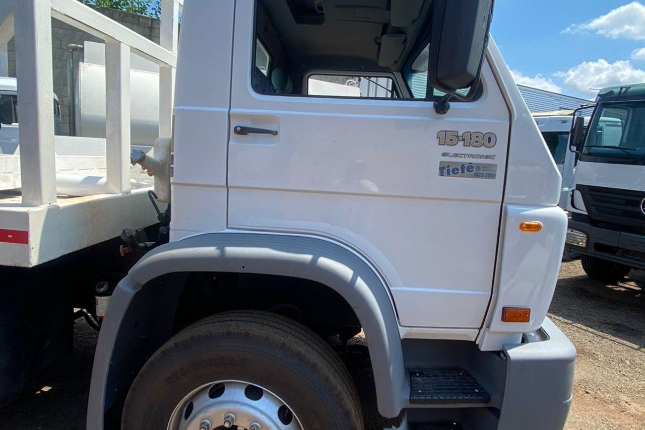 Volkswagen 15-180 E Constellation - 06/06 15