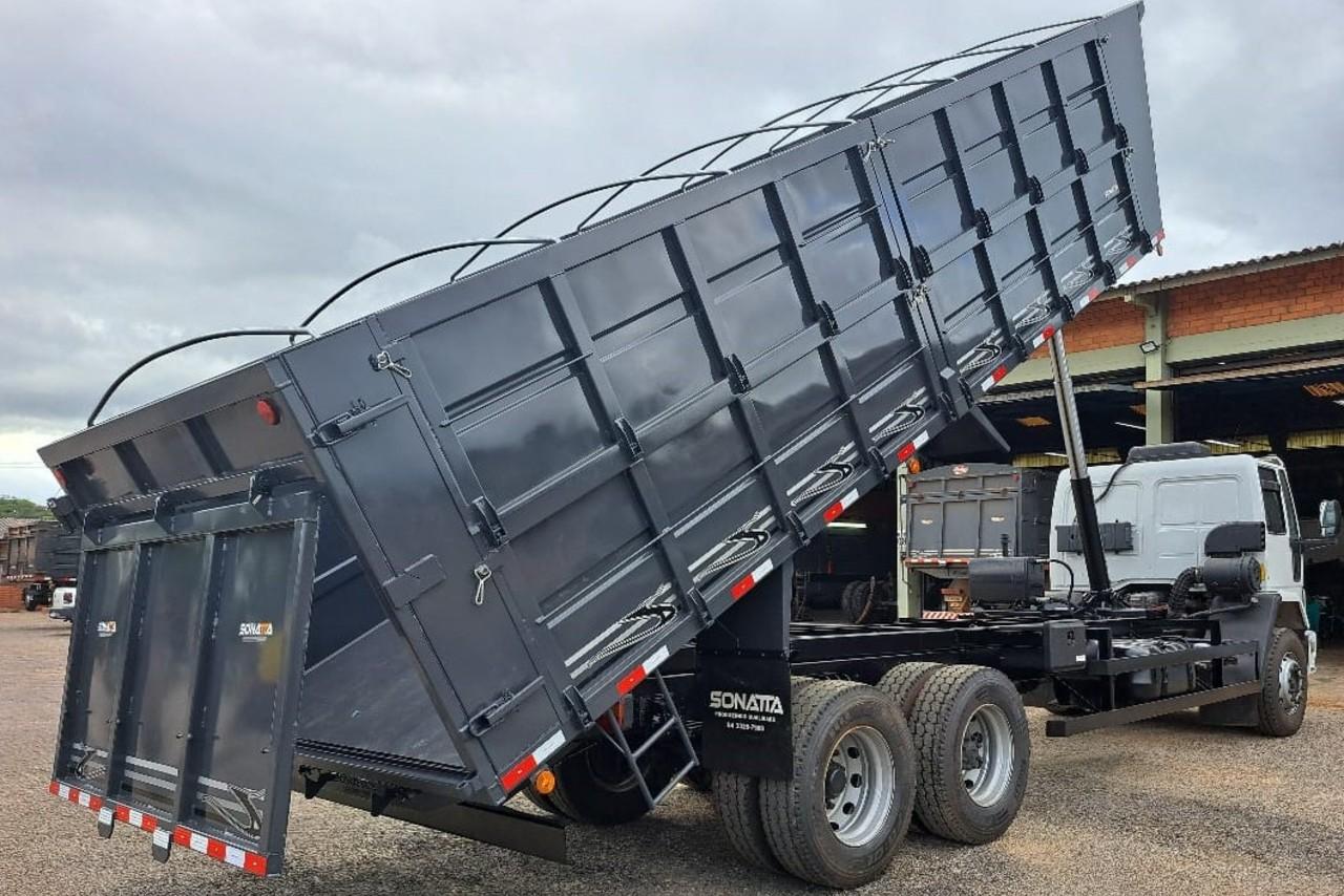 Ford Cargo2422 - 09/09 5