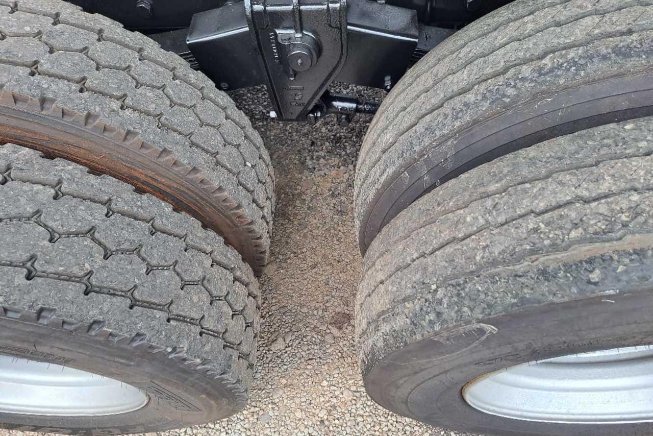 Ford Cargo2422 - 09/09 6