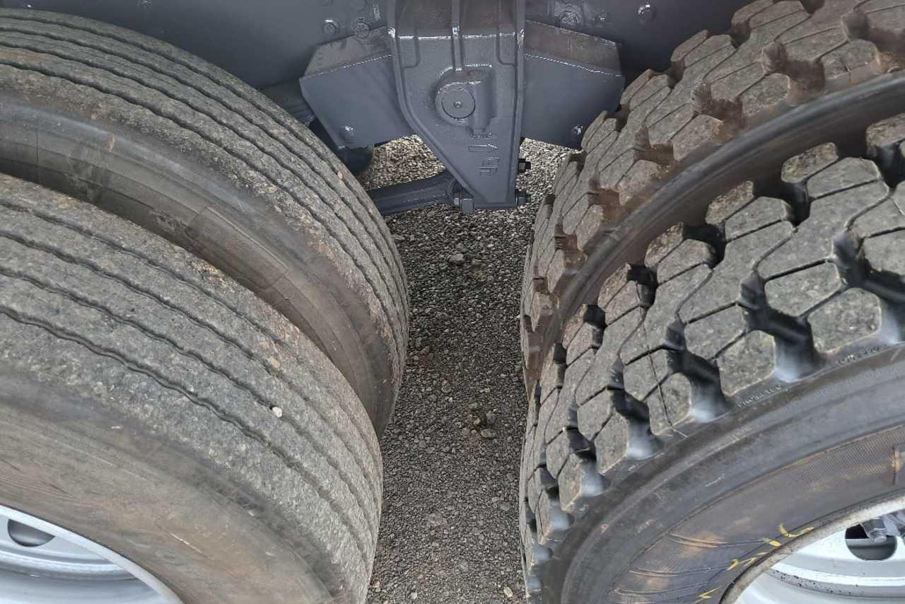 Ford Cargo2422 - 09/09 8