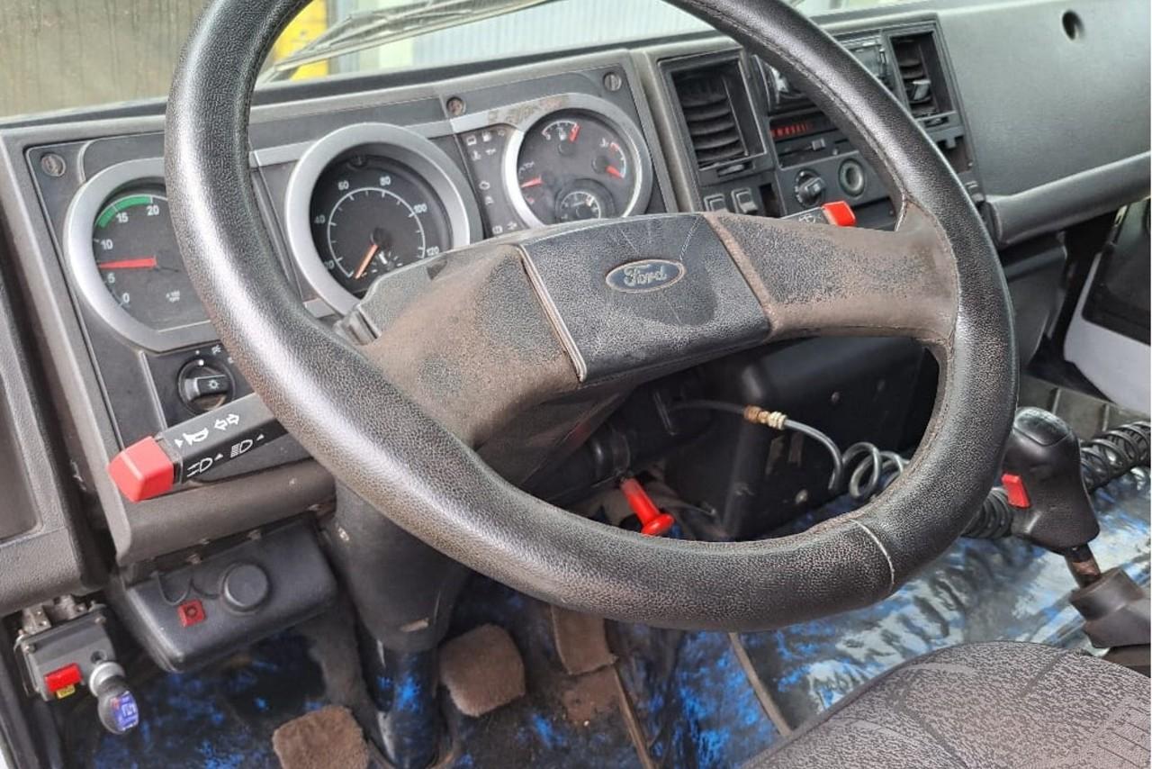 Ford Cargo2422 - 09/09 9