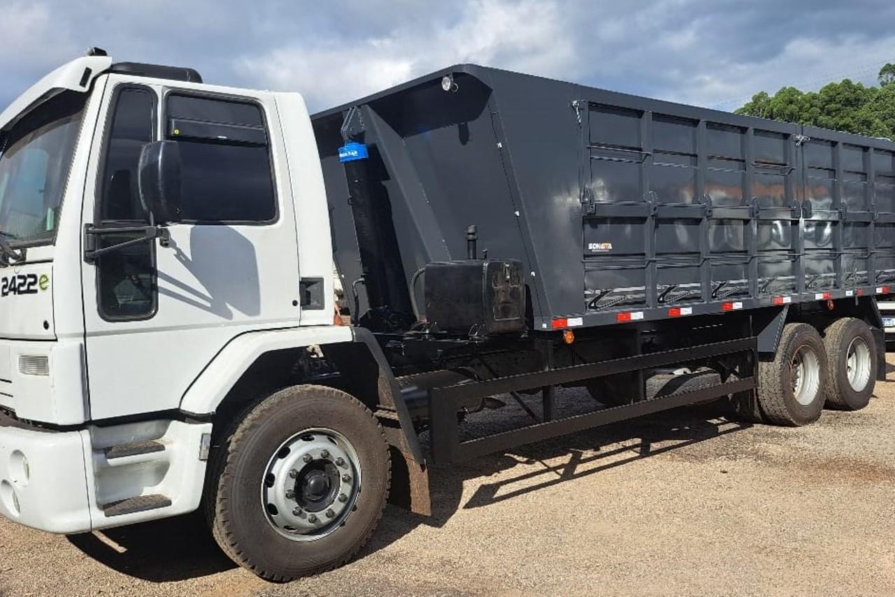 Ford Cargo2422 - 09/09 11