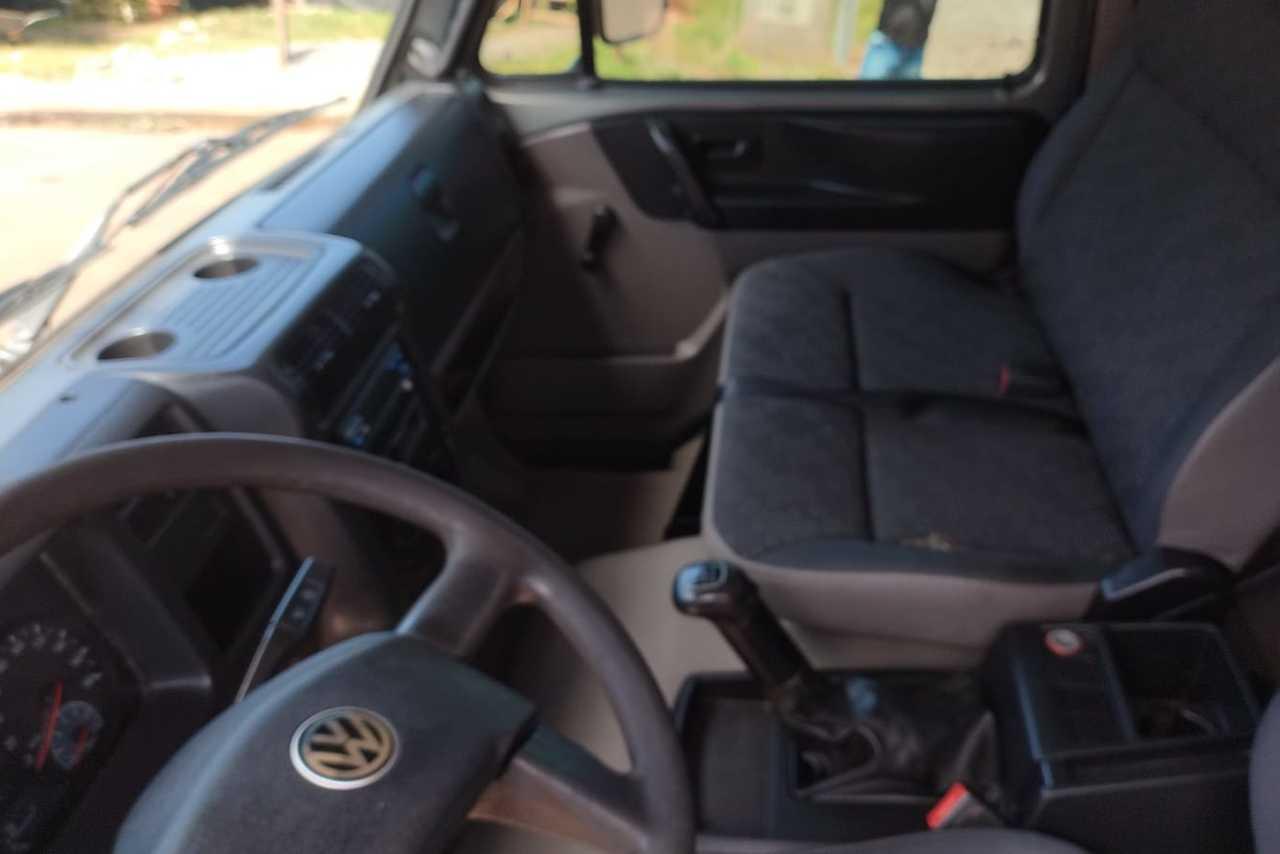 Volkswagen 8 160 - 13/13 6