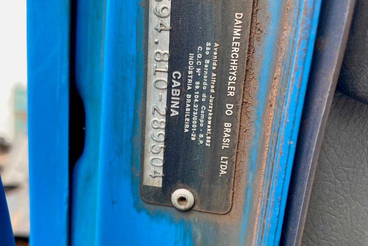 Mercedes Benz MB 1620 - 05/05 6