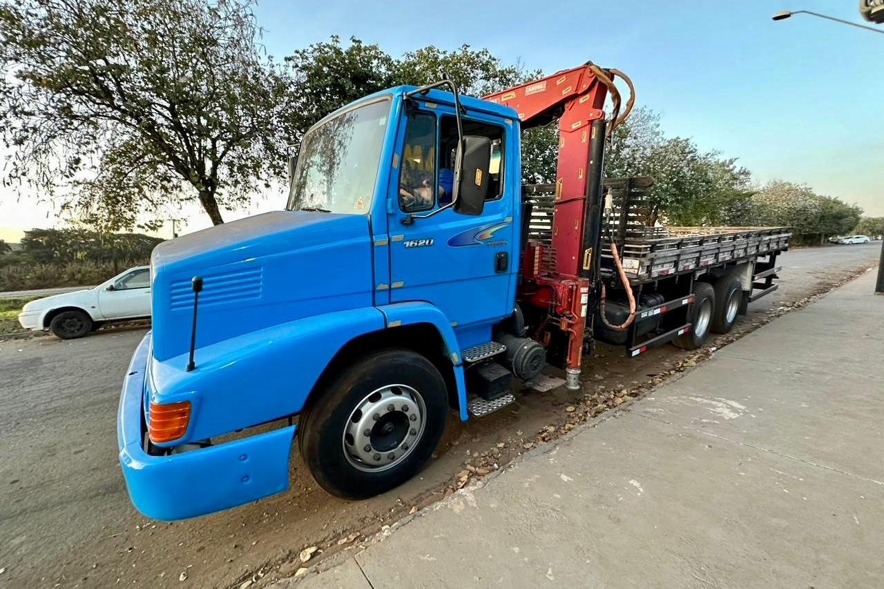 Mercedes Benz MB 1620 - 05/05 1