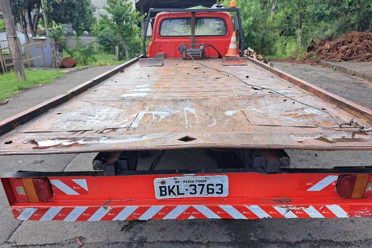 Ford F4000 - 89/89 17