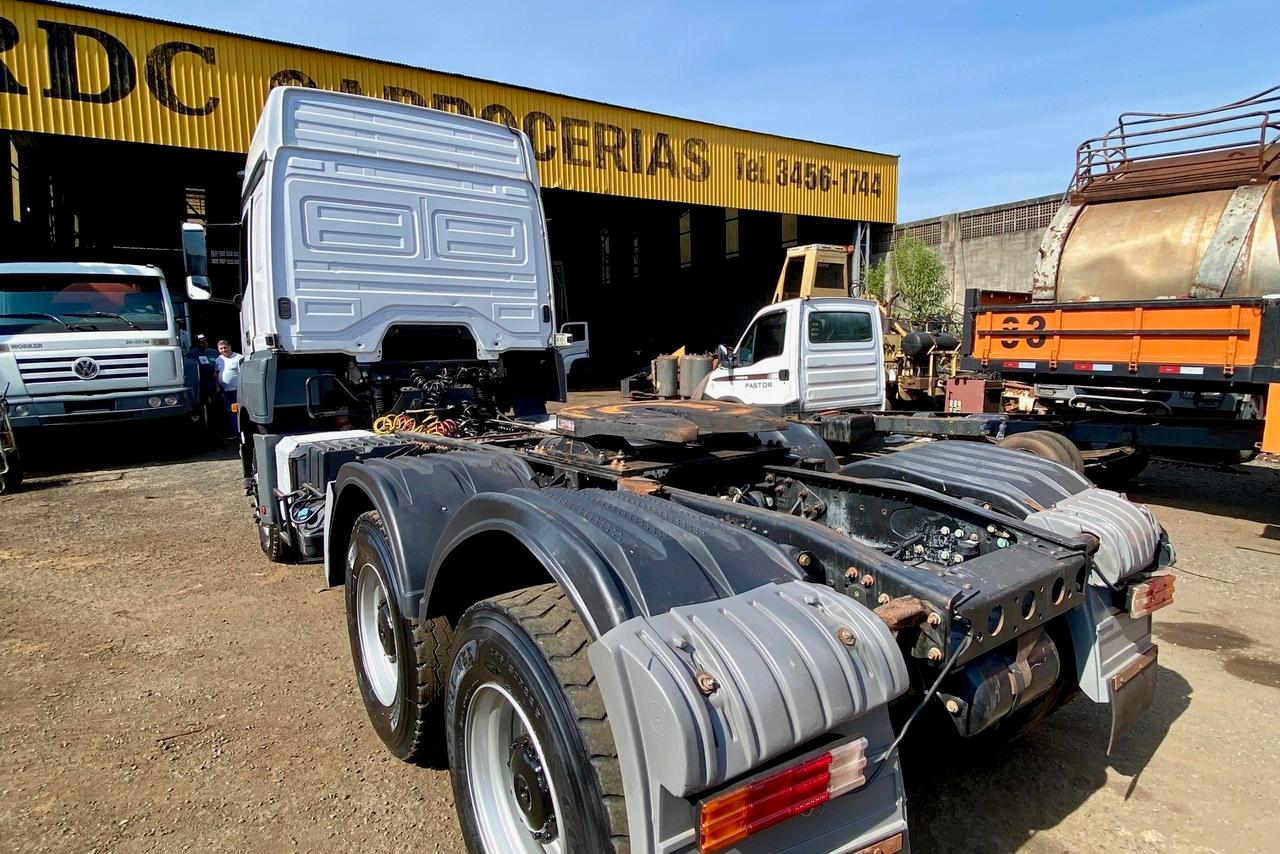 Mercedes Benz Axor 3344 - 17/18 8