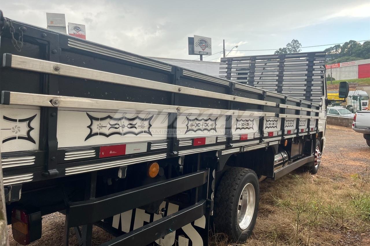 Ford Cargo815 - 10/10 3