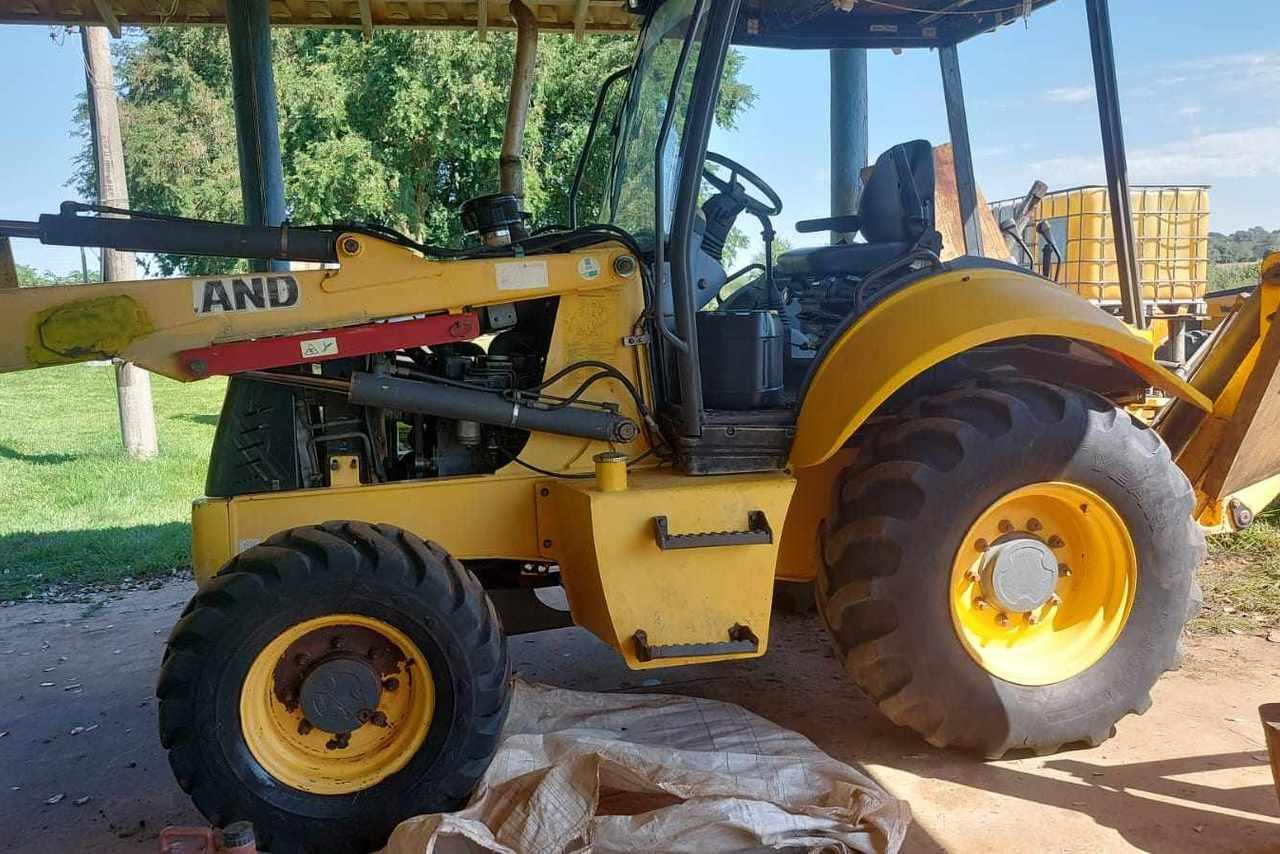New Holland B90B - 12/12 4