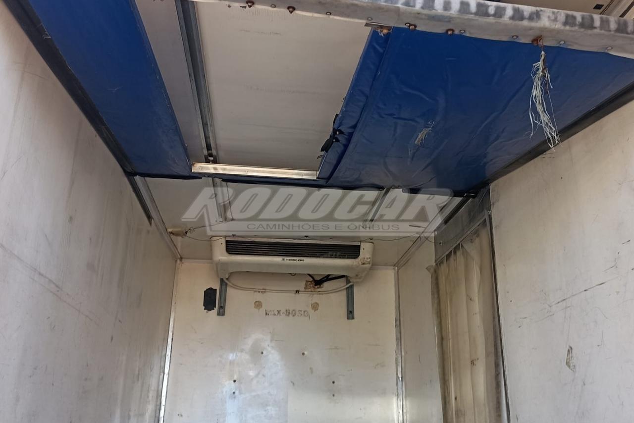 Mercedes Benz Accelo 815 - 12/12 10