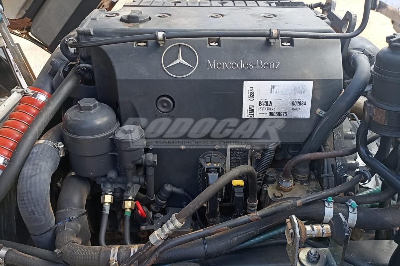 Mercedes Benz Accelo 815 - 12/12 19