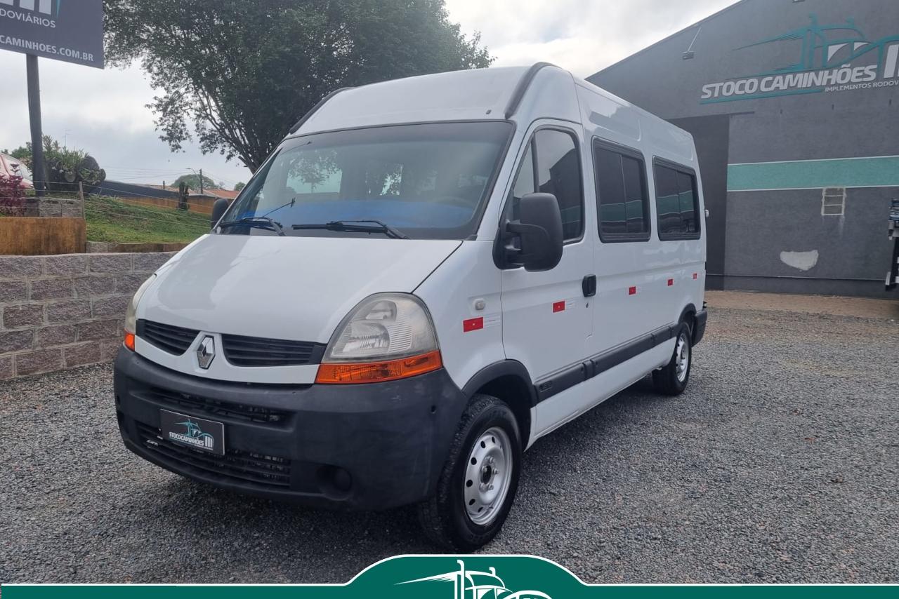 Renault Master Minibus - 10/11 1