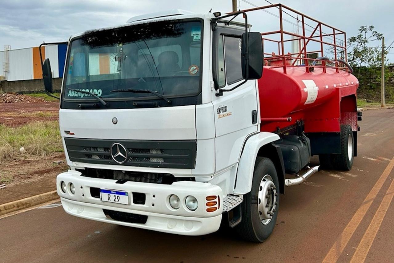 Mercedes Benz MB 1718 - 09/09 2