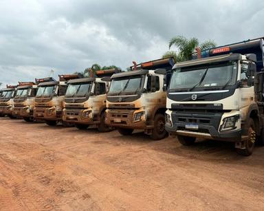 Caminhão Bitruck