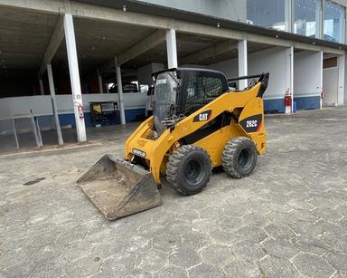 Mini Carregadeira