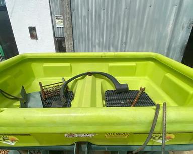 Distribuidor de Fertilizantes, Calcário e Sementes