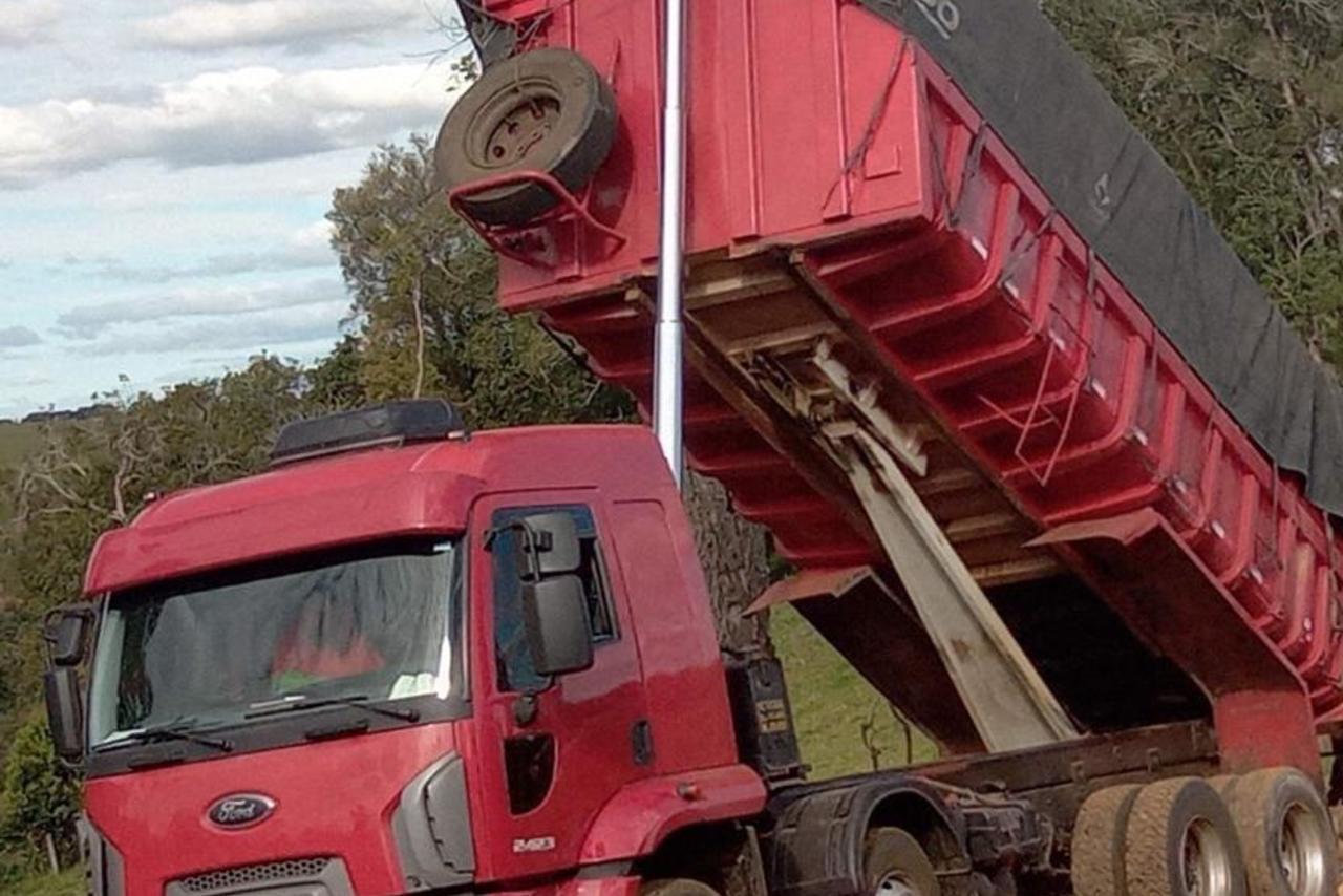 Ford Cargo2423 - 13/13 1