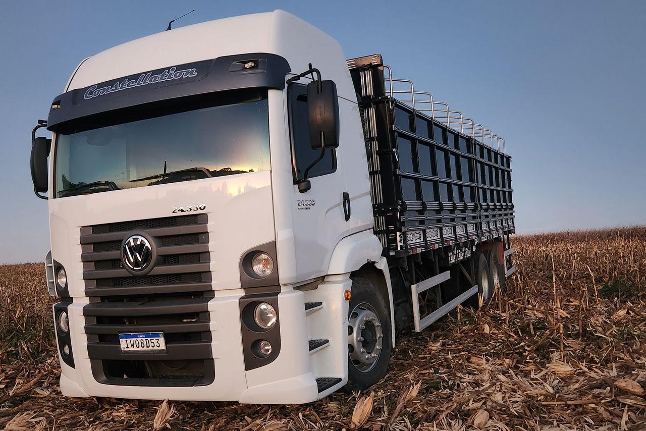 Volkswagen 24 330 - 15/15 1