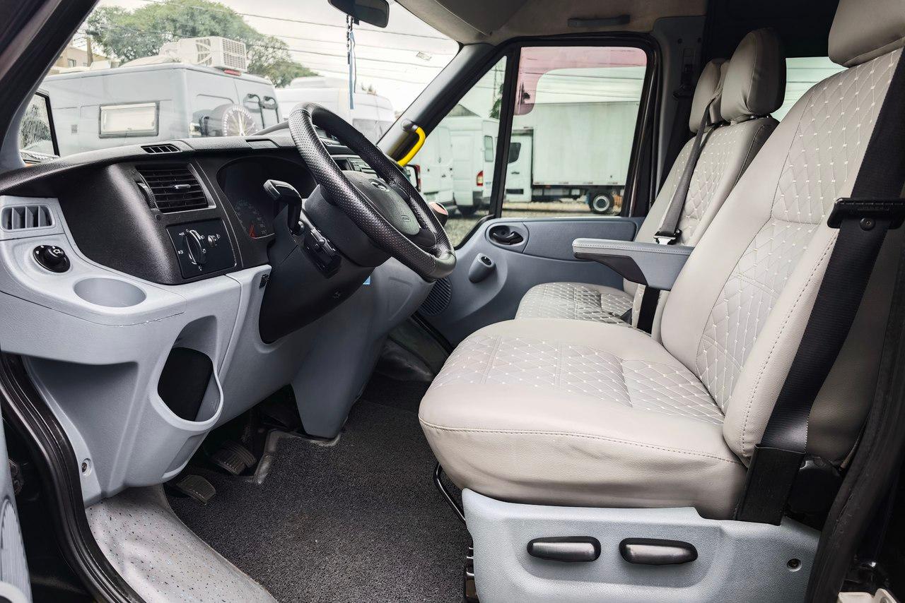 Ford Transit passageiros - 11/11 3