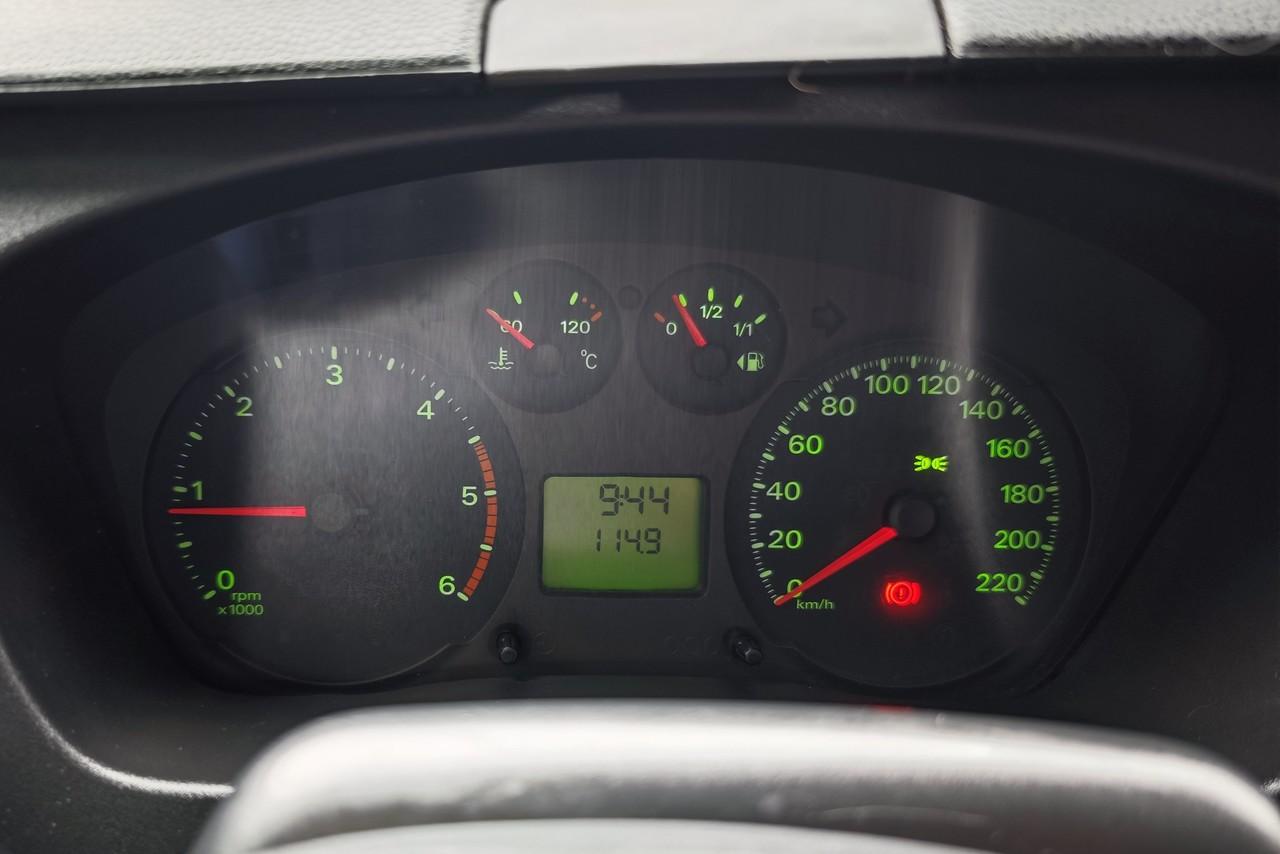 Ford Transit passageiros - 11/11 13