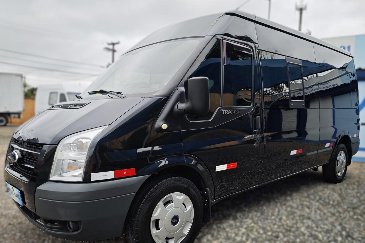 Ford Transit passageiros - 11/11 15