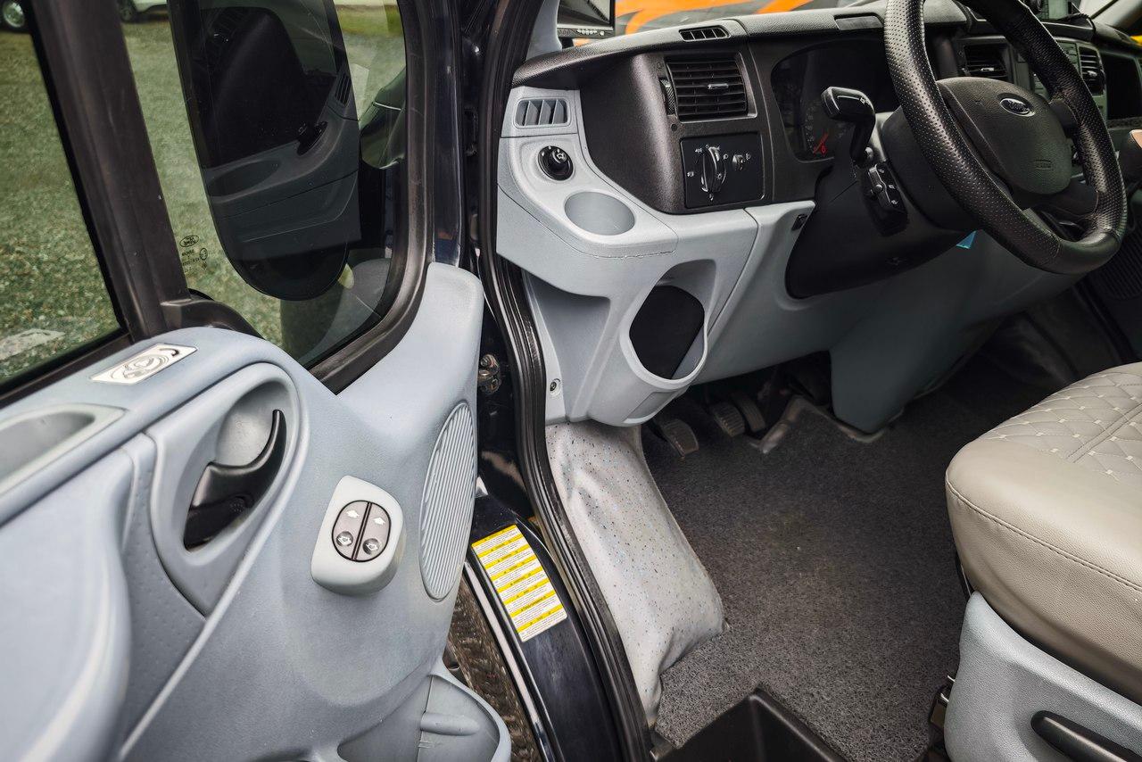 Ford Transit passageiros - 11/11 19