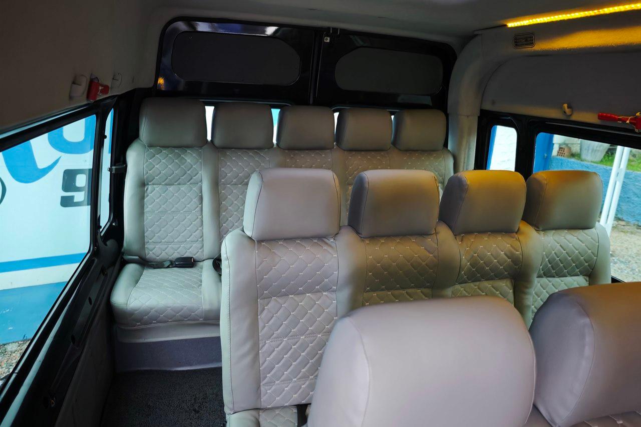 Ford Transit passageiros - 11/11 26