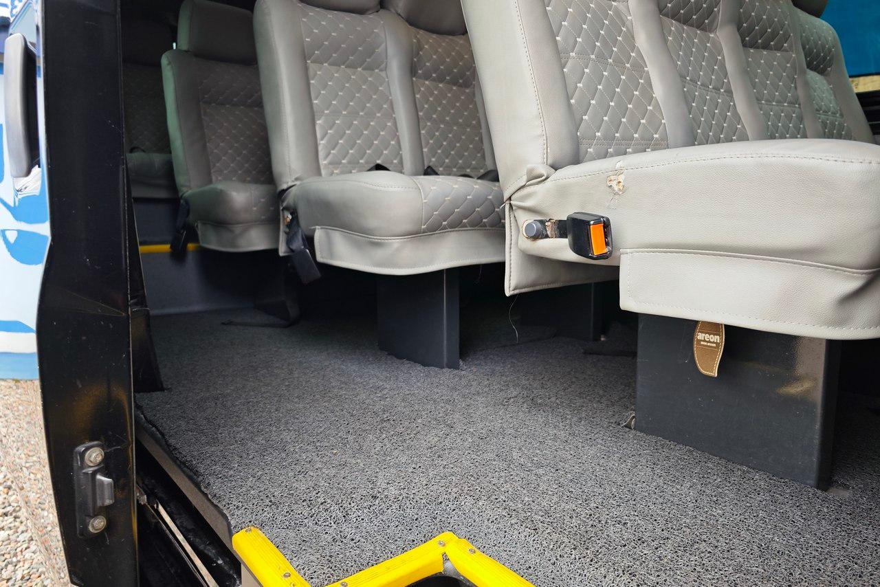 Ford Transit passageiros - 11/11 27