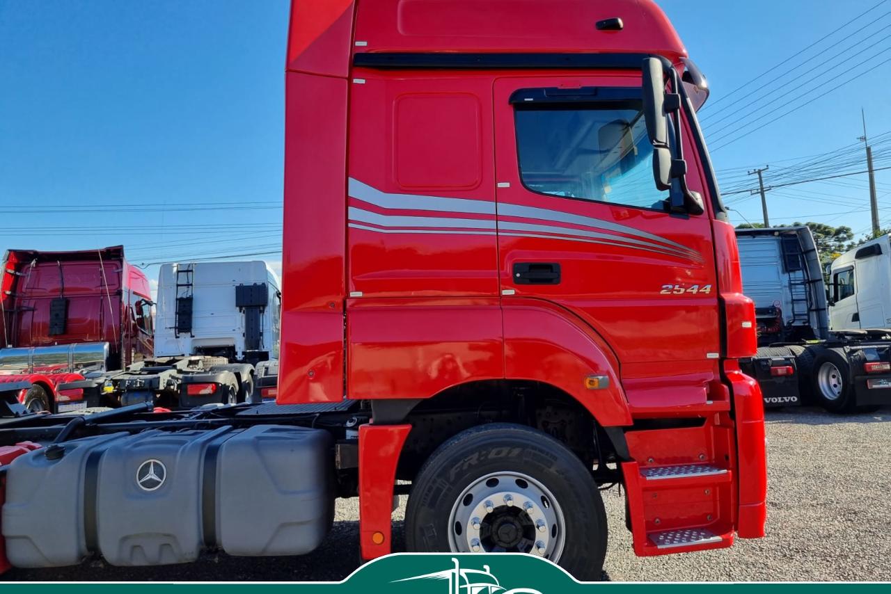 Mercedes Benz Axor 2544 - 09/09 4