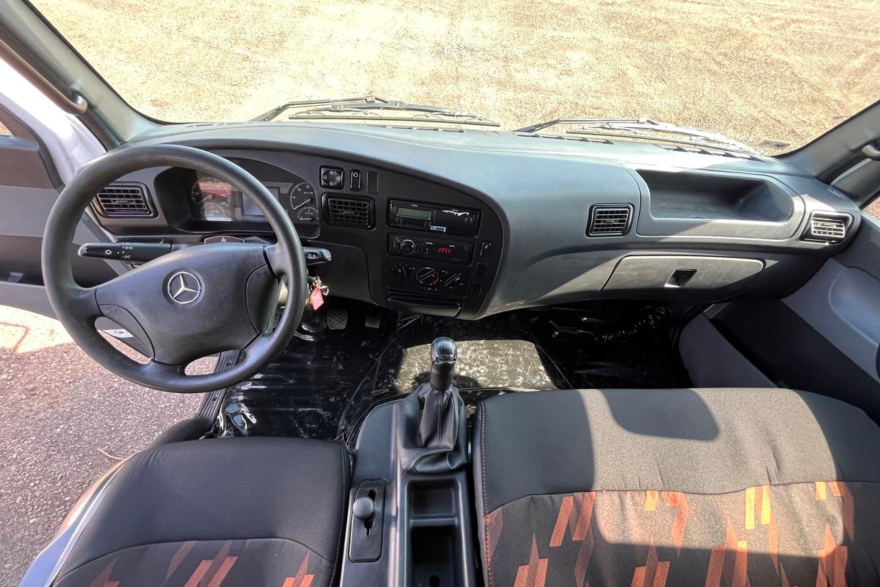 Mercedes Benz Accelo 1016 - 20/20 11