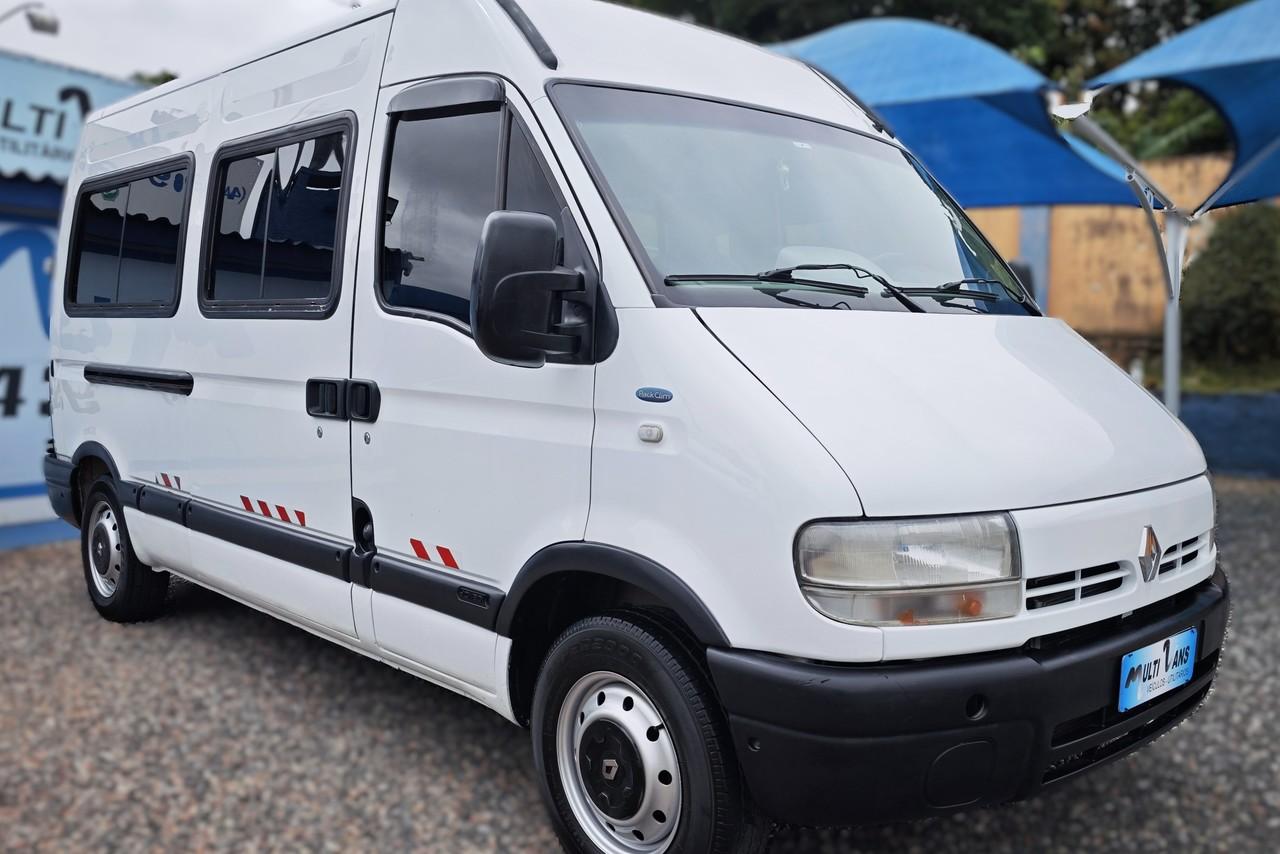 Renault Master Minibus - 07/08 1