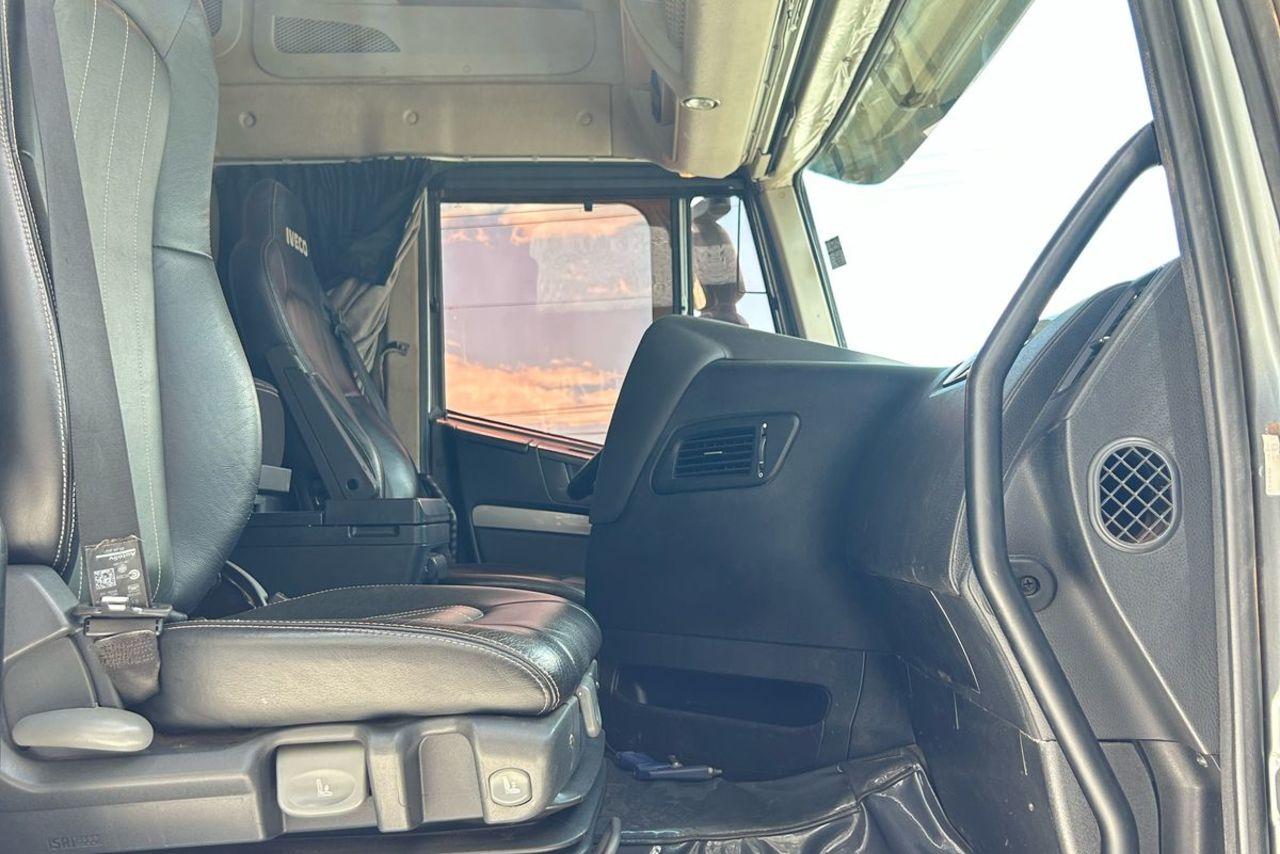 Iveco Hi Way 560 - 21/22 12