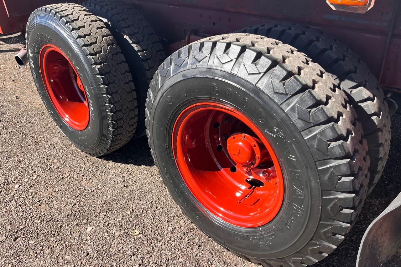 Mercedes Benz MB 2014 - 88/88 25