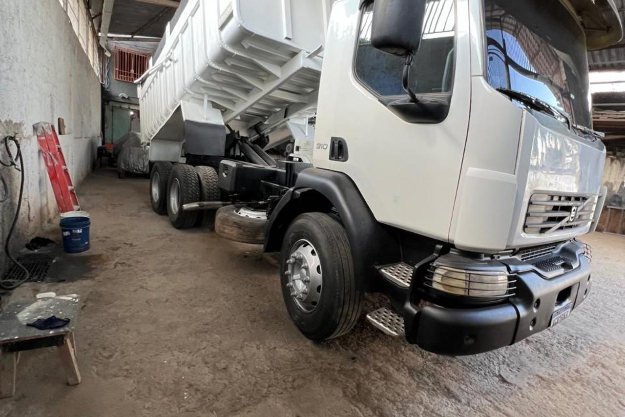 Volvo VM310 - 07/07 13