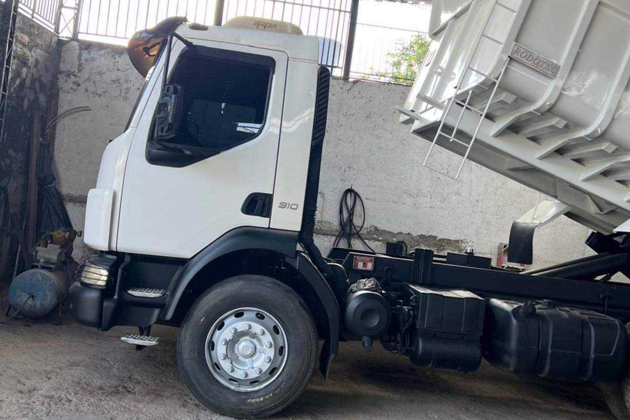 Volvo VM310 - 07/07 14