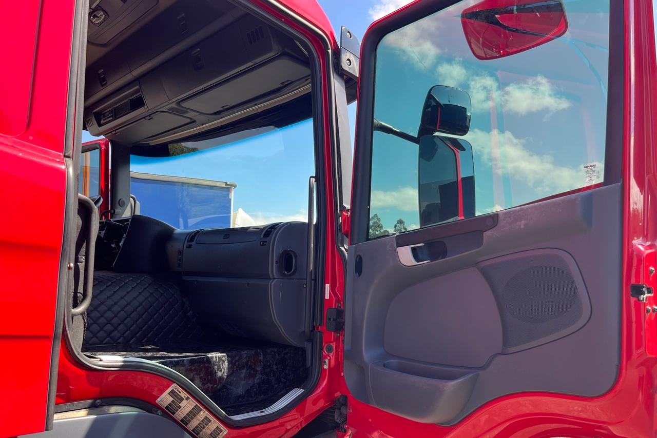 Scania P360 - 13/13 17