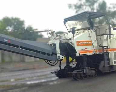 Fresadora de Asfalto