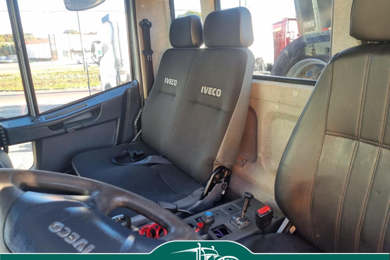 Iveco Tector 240E28 - 13/13 13