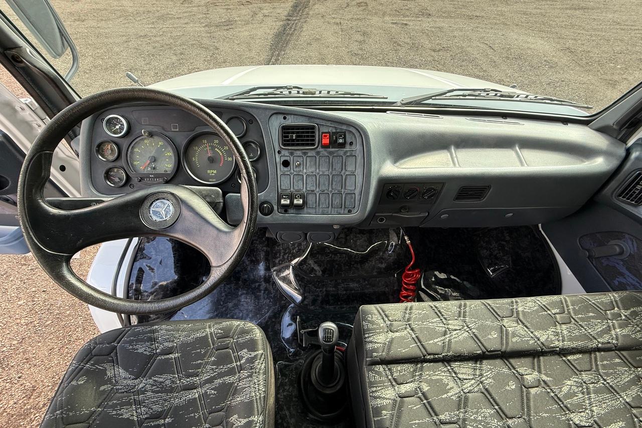 Mercedes Benz MB 1620 - 11/11 12