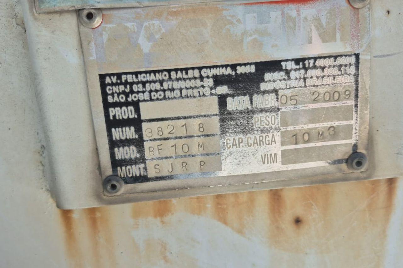 Volkswagen 24-250 E Constellation 3-Eixos - 09/09 5