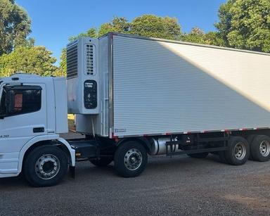Caminhão Bitruck